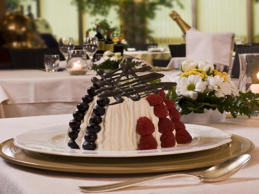Hotel Savoy Pesaro