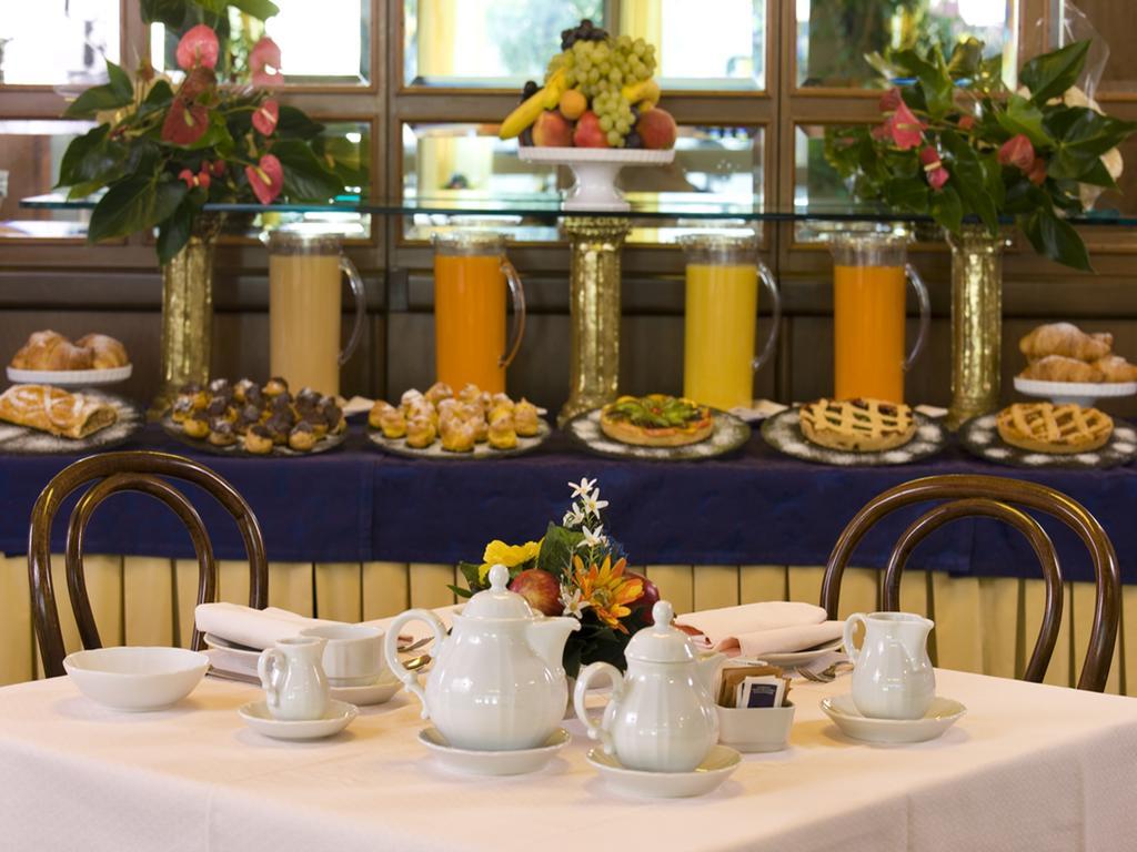 Hotel Savoy Pesaro