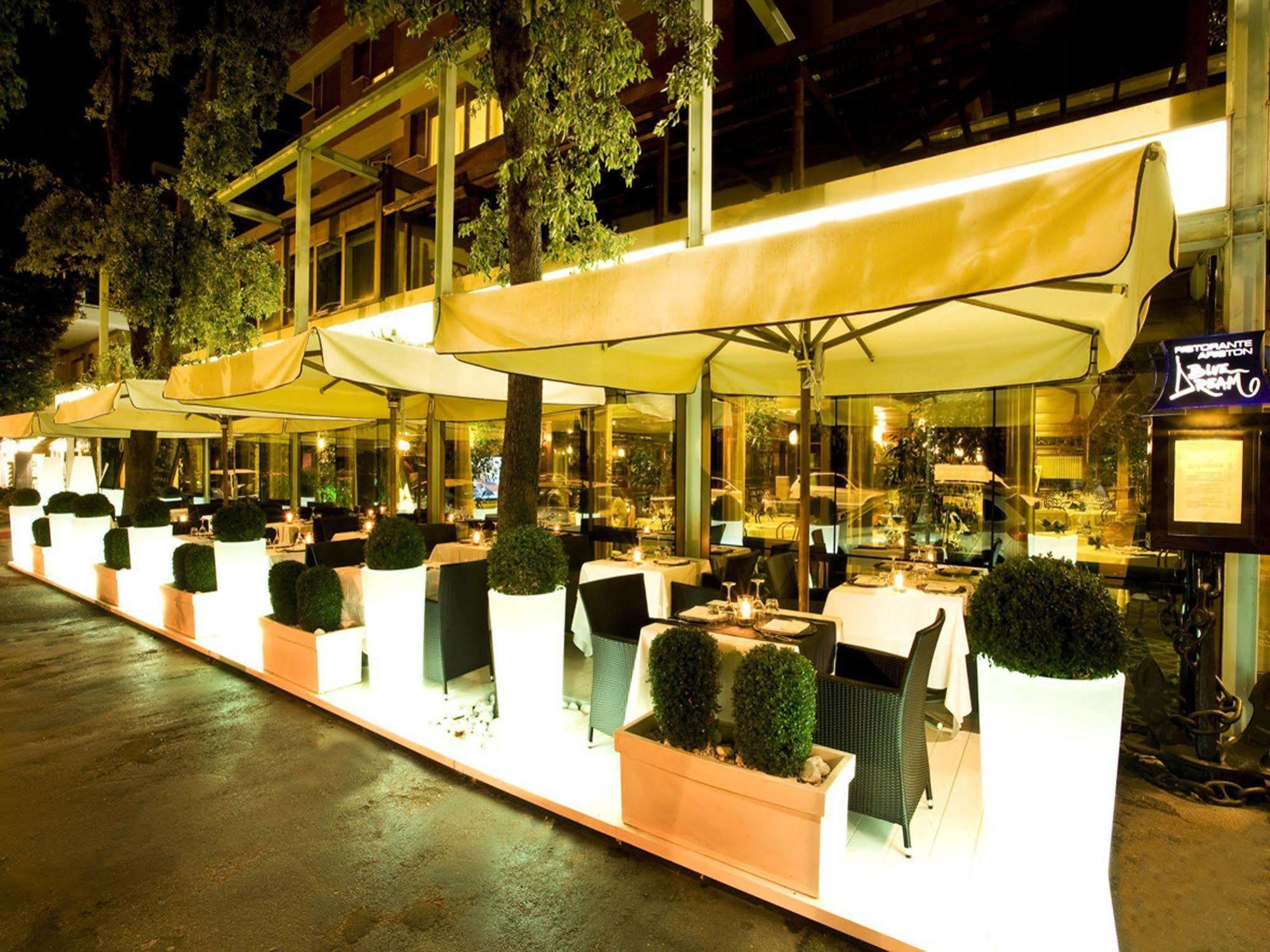 Hotel Savoy 4*
