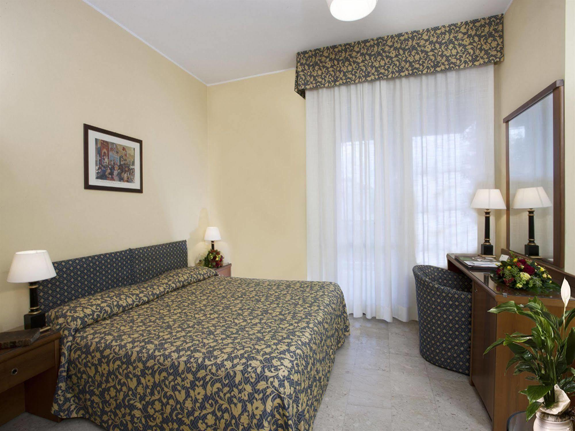 Savoy Hotel Pesaro
